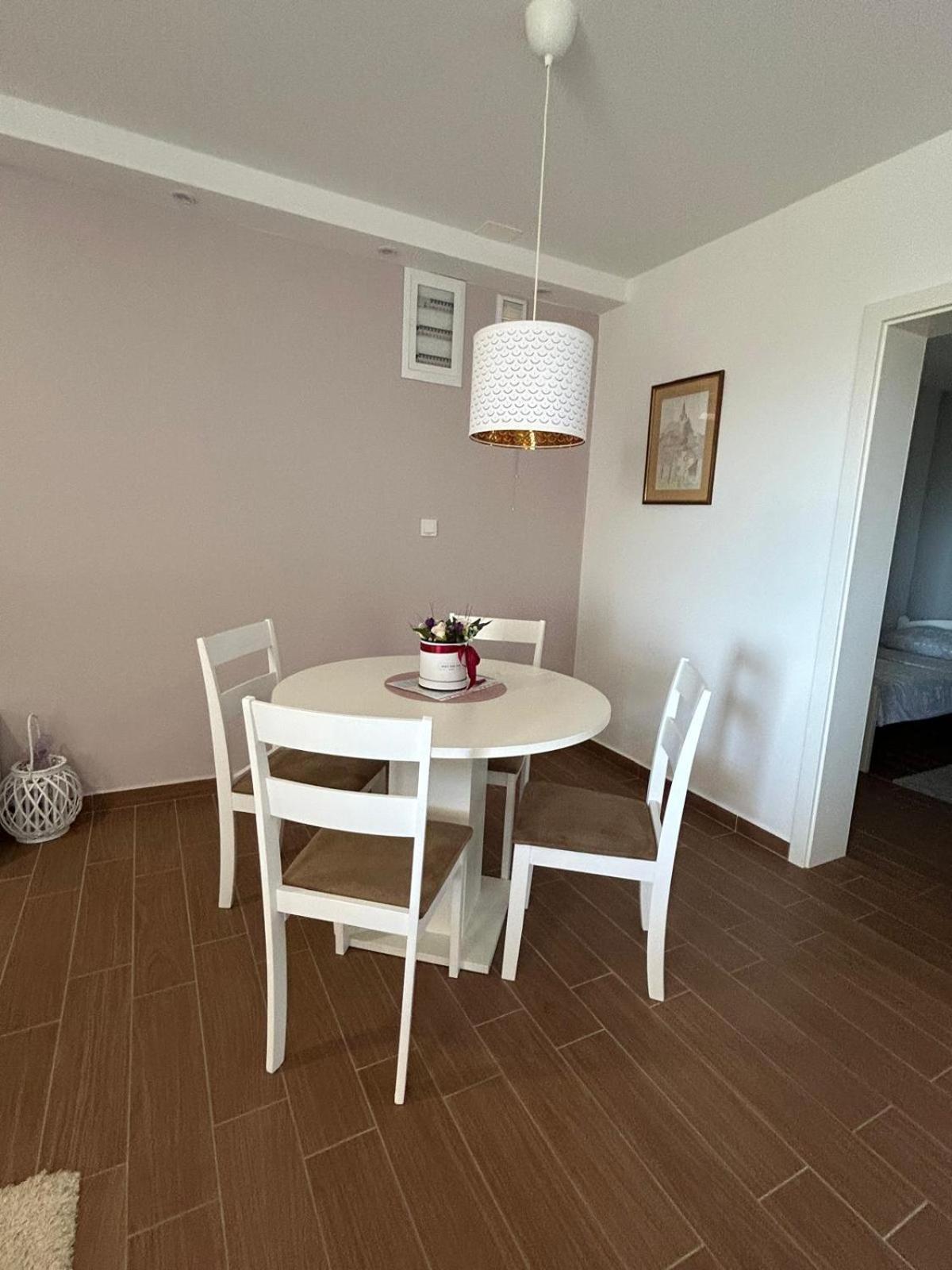 Apartman Lorna Turanj Kültér fotó