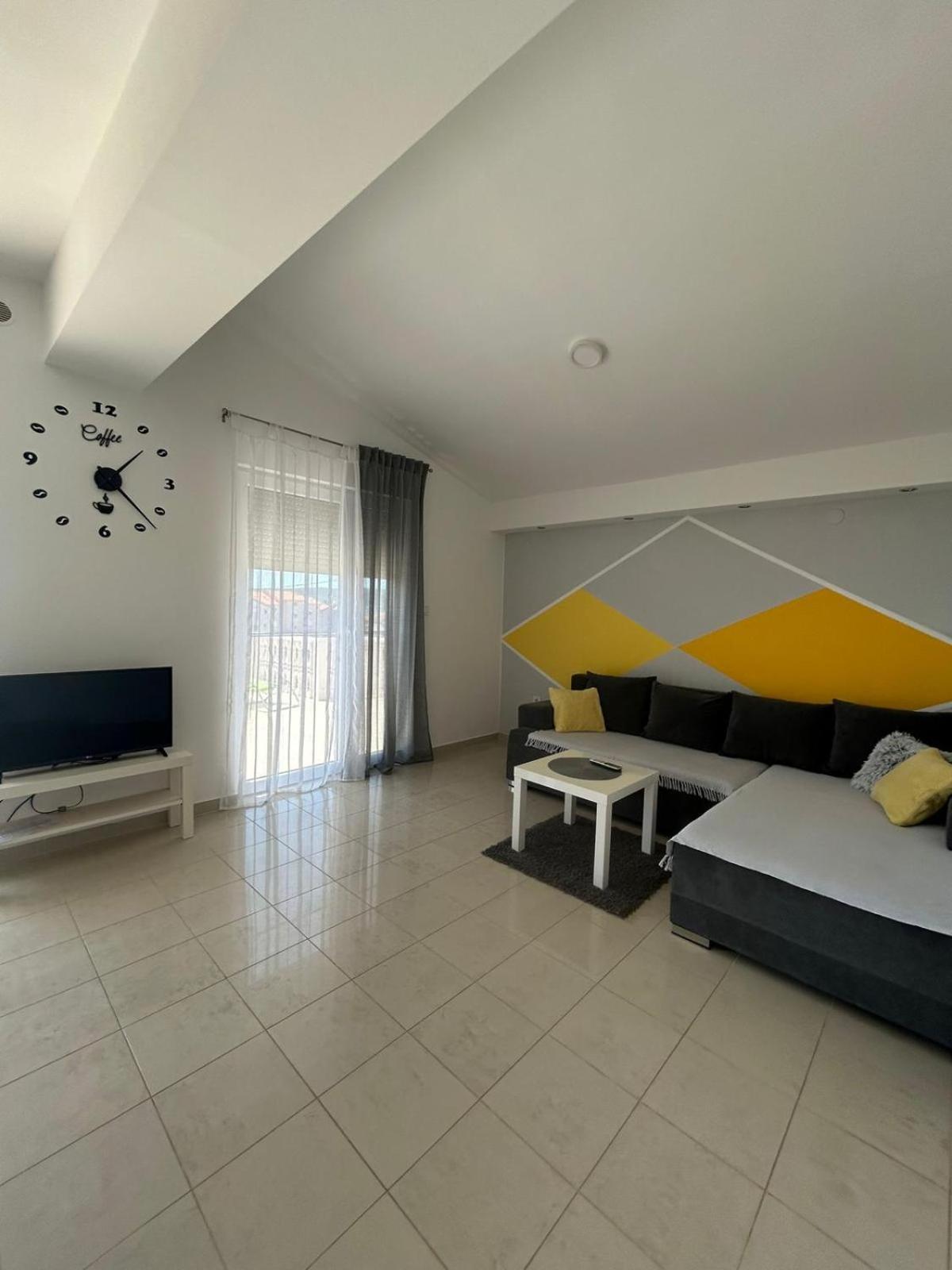 Apartman Lorna Turanj Kültér fotó