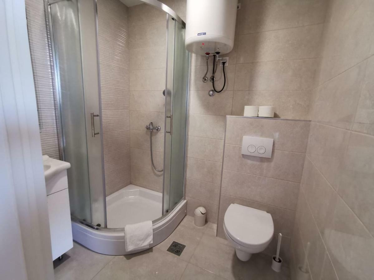 Apartman Lorna Turanj Kültér fotó